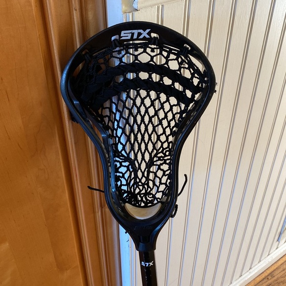 STX Stallion Attack Lacrosse Stick - Picture 2 of 4